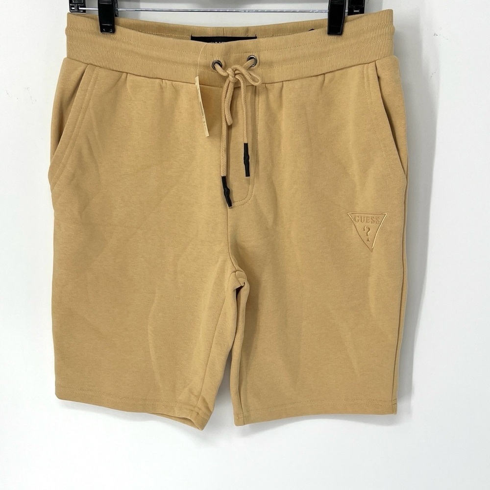 Guess NWT men’s Bradley fleece shorts small